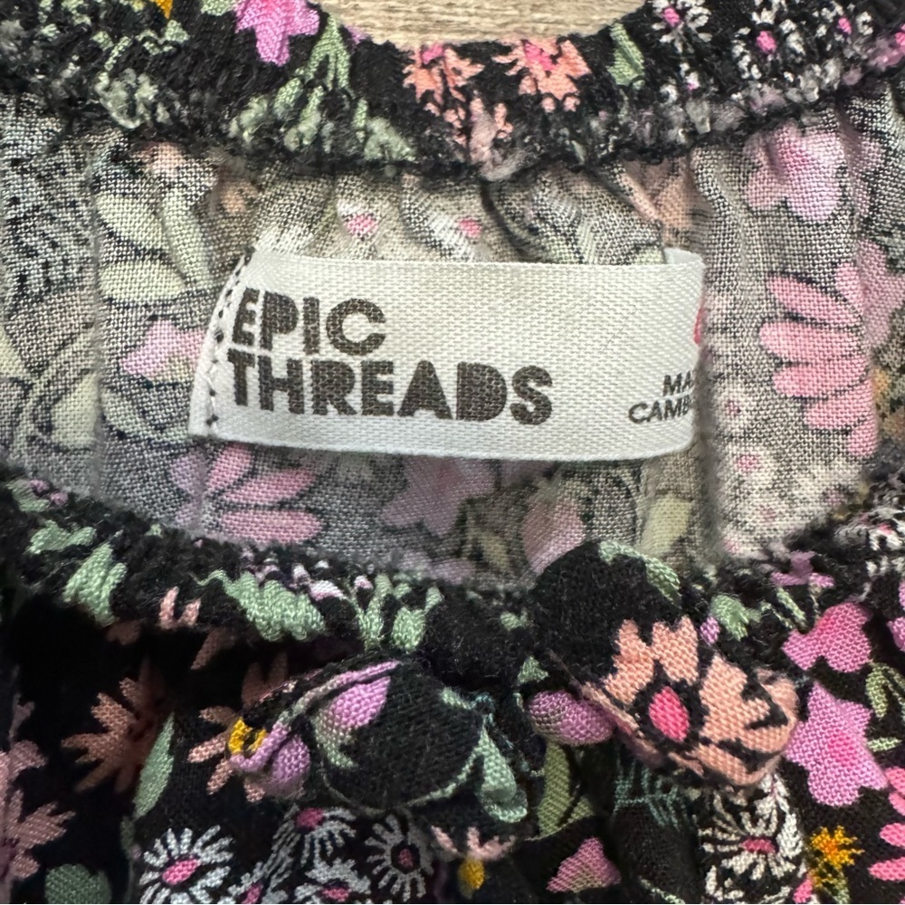 Epic Threads Short Sleeve Wildflower Print Peasant Smocked Dress Girls Sz. 6X - Picture 7 of 8